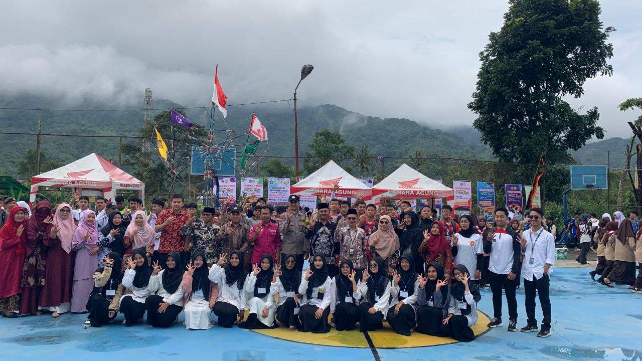 Semarak Pembukaan Prisma Fest 1 MAN 3 Padang Panjang Padang Panjang, 19 Februari 2025 