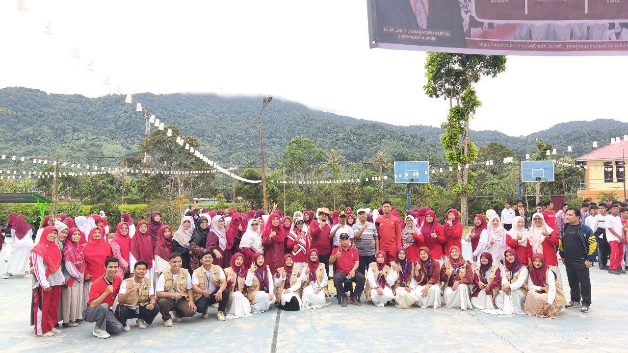 Spirit Merah Putih Berkobar di MAN 3 Kota Padang Panjang pada Peringatan HUT RI ke-80